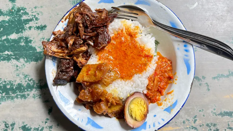 Tempat Makan Halal 24 Jam Semarang - Nasi Ayam Mbak Milih