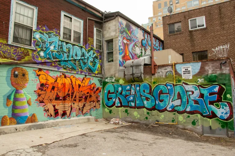 Wisata Toronto, Kanada - Graffiti Alley