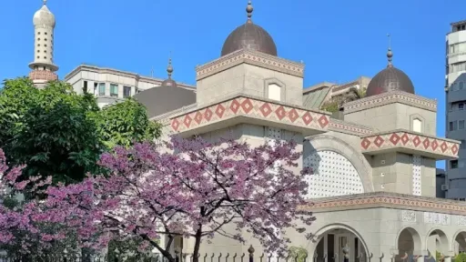 image for article Panduan Mencari Masjid dan Tempat Sholat di Taiwan