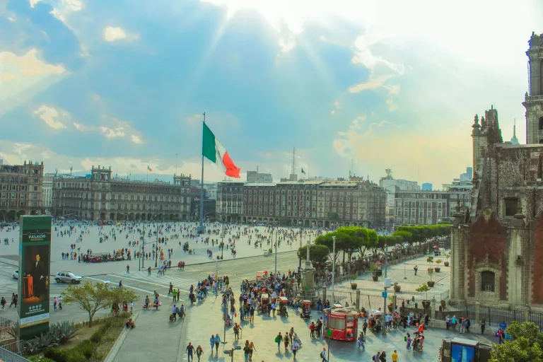 Wisata Mexico City - Constitution Plaza