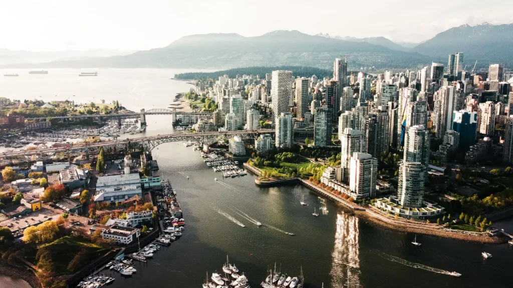 Jadi Tuan Rumah Piala Dunia 2026, Inilah 12 Destinasi Wisata di Vancouver, Kanada