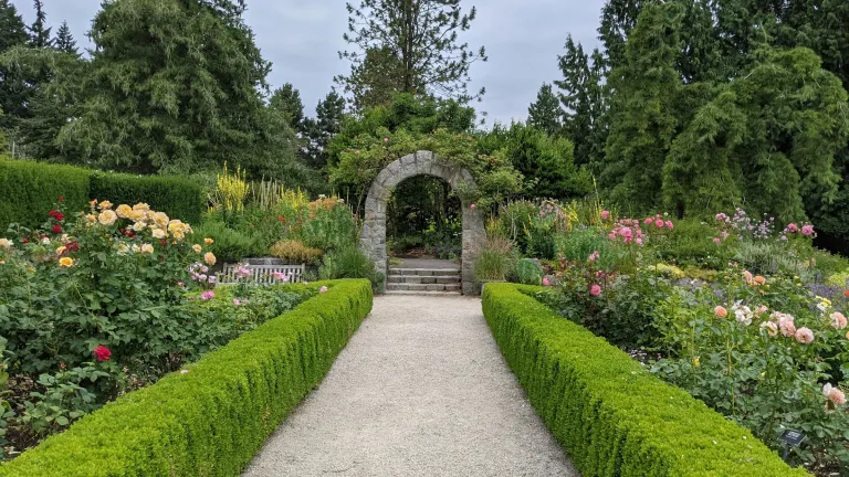 Wisata Vancouver Kanada - VanDusen Botanical Garden