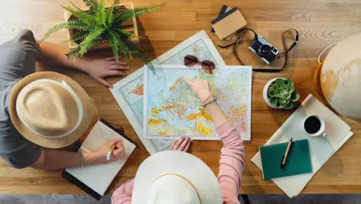 image for article Alasan Mengapa Semakin Banyak Wisatawan Memilih eSIM Prabayar untuk Perjalanan ke Tiongkok 