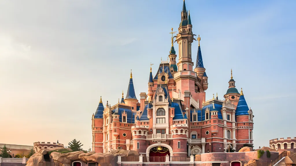 Panduan Lengkap Shanghai Disneyland 2026: 11 Tips Anti Antre agar Liburan Makin Maksimal