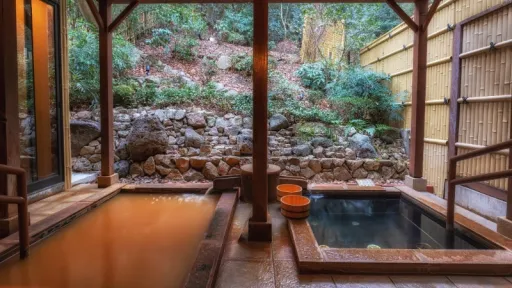 image for article Panduan Lengkap Menikmati Onsen di Jepang bagi Wisatawan Muslim
