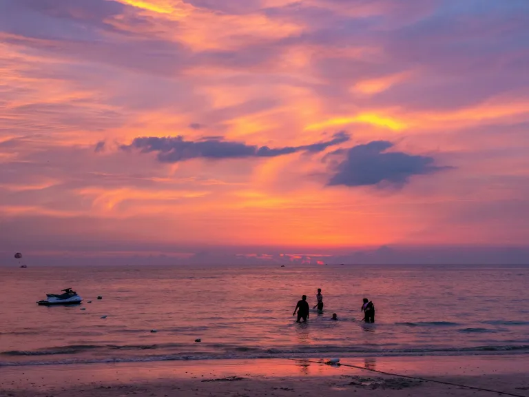 Wisata Langkawi Malaysia - Pantai Cenang