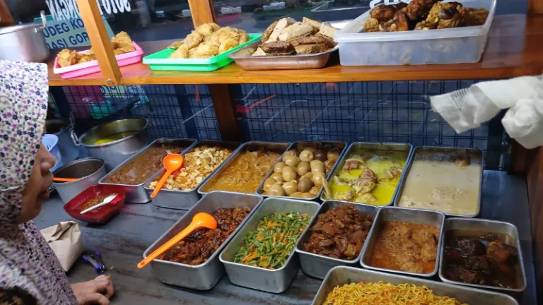 Pasar Kuliner Jogja - Pasar Sentul
