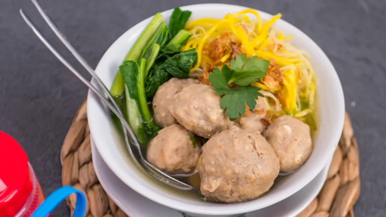 Bakso So'un & Mie Ayam Lodaya