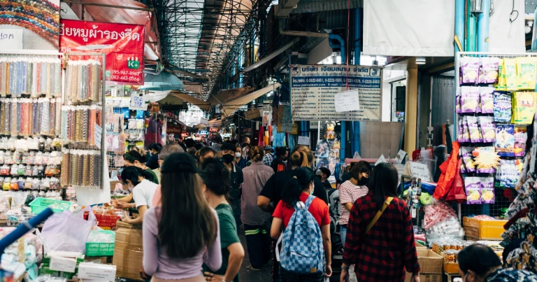 Tempat Belanja Murah Surga Jastip di Bangkok Thailand - Sampeng Market