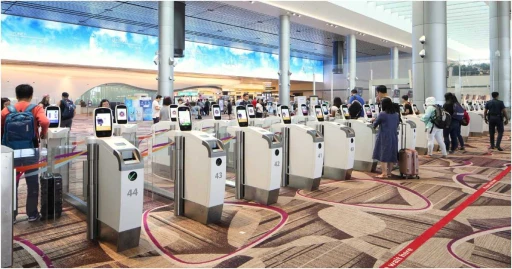 image for article Jalur Imigrasi Otomatis Singapura Segera Dibuka, Turis Bisa Datang Tanpa Menunjukkan Paspor