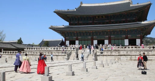 image for article Kampanye Travel Month Tawarkan Liburan Murah Ke Korea, Siapa Mau?