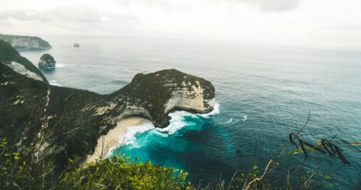 image for article Dua Pantai Di Bali Masuk 100 Pantai Terbaik Di Dunia Versi BeachAtlas