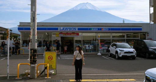 image for article Jepang Tunda Pembangunan Penghalang Gunung Fuji, Sampai Kapan?