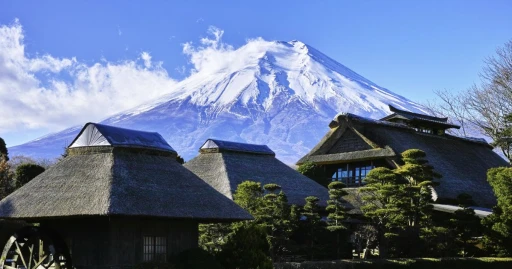 image for article Wisata Gunung Fuji, 15 Destinasi Menarik Untuk Liburan Kamu Di Jepang